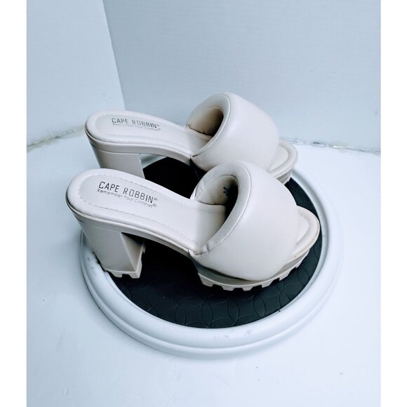 Cape Robbin Womens White Chunky Platform Heel Slide Sandals Size 8 Vegan Leather - Picture 3 of 7